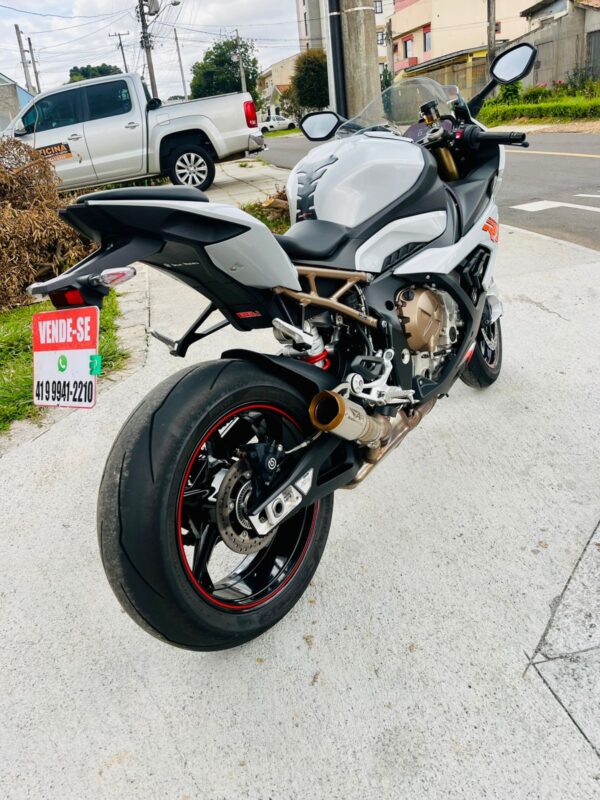 BMW S 1000 RR ANO 2021 - Image 2