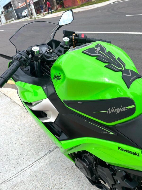 KAWASAKI NINJA 400R ZX 4R ANO 2019 - Image 5