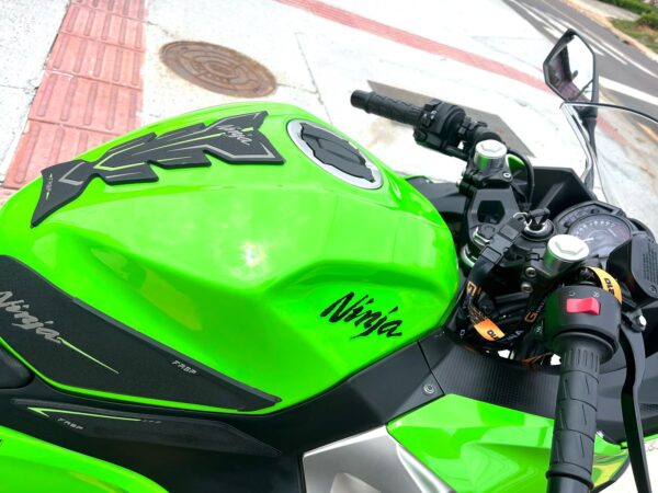 KAWASAKI NINJA 400R ZX 4R ANO 2019 - Image 21