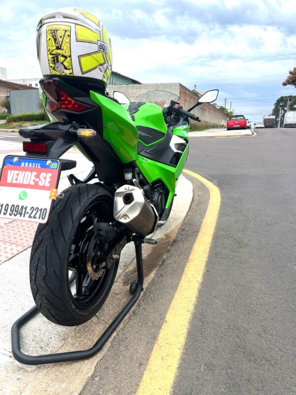 KAWASAKI NINJA 400R ZX 4R ANO 2019 - Image 9