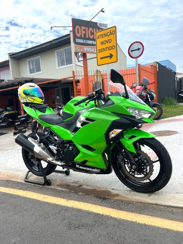 KAWASAKI NINJA 400R ZX 4R ANO 2019 - Image 17