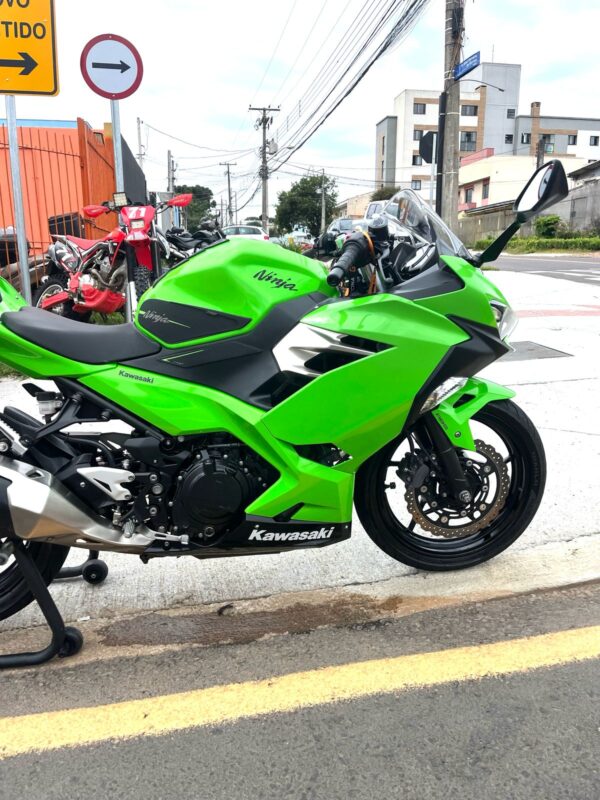 KAWASAKI NINJA 400R ZX 4R ANO 2019 - Image 18